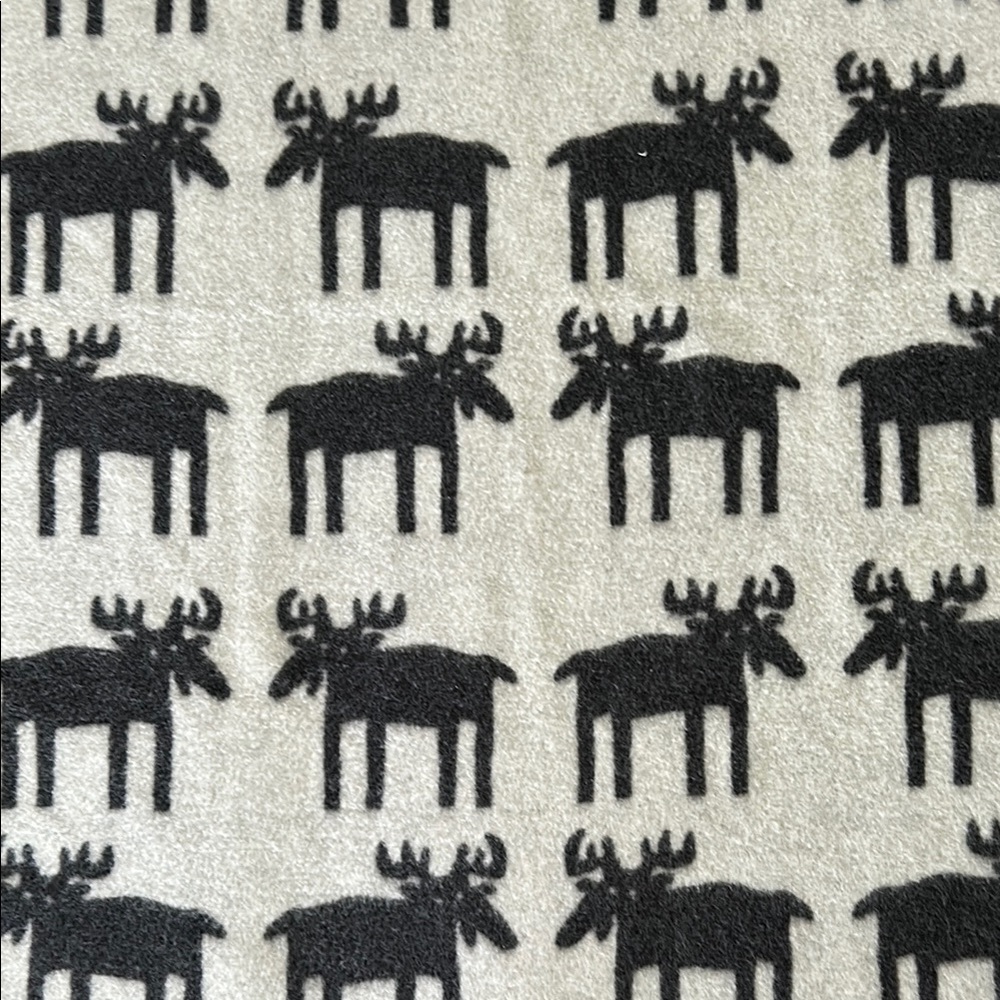 Moose Patterned Blanket - Roros Tweed brand